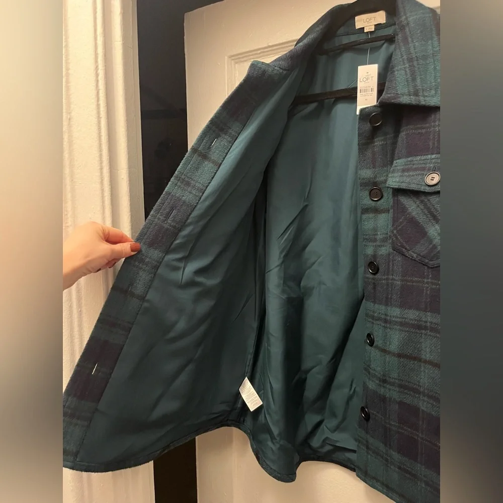 LOFT Plaid Shacket - Picture 4 of 7